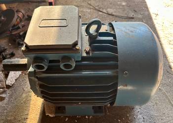 Silnik Celma Indukta SG132S2A 5,5kW / 2910 obr. leżak magazynowy