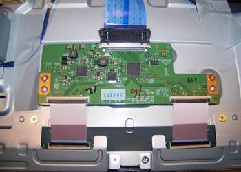 LC320 DUE-VGM1 V05  6877770C-0488A