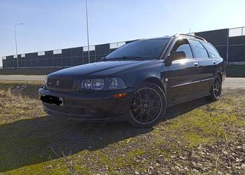 Volvo V40 2.0 B+G 140KM 2003r długie opłaty