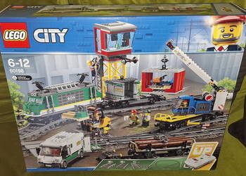 Nowe klocki LEGO City 60198 - Pociąg towarowy