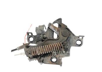 ZAMEK MASKI PRZÓD TOYOTA AURIS I Hatchback 06-12