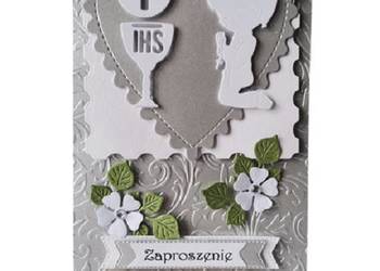 Zaproszenia Komunia Chłopiec Klęczący Kielich Serce B6 Srebro – Biel