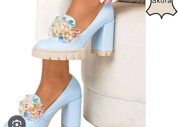 Piękne, skórzane mokasyny r:36 "Casu" na słupku z kryształkami