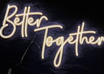 Ledowy napis Better Together