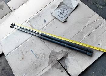 AUDI 80 B4 23664.00 KOMBI  SIŁOWNIK KLAPY BAGAŻNIKA
