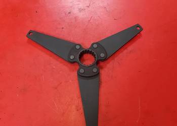 83021530 Piasta napędu WOM sprzęgła URSUS C-385