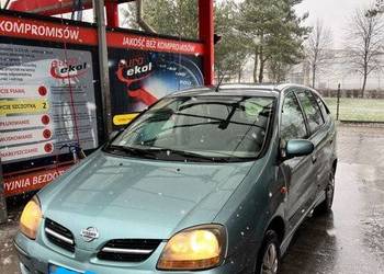 Nissan Almera tino 1.8benzyna