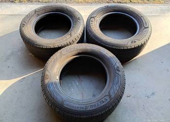Opony do busa Goodyear Vector 4 Seasons 235/65R16C - 3 sztuki