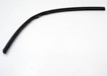 Uszczelka szyby drzwi prawy przód Hyundai I30 FL 2010r