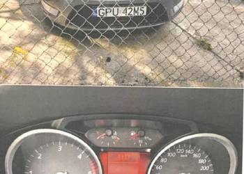 Syndyk sprzedaje pojazdy osobowe po firmie Vistal Eko