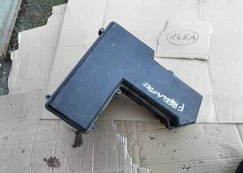 LAND ROVER FREELANDER I OBUDOWA SKRZYNKI BEZPIECZNIKÓWK PRZEKAŹNIKÓW