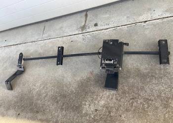 Stelaż Spojlera Mocowanie Renault Range Gama T 84573917 2133 82282029