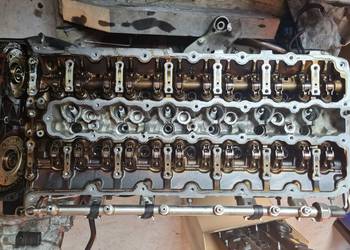 Głowica z wałkami BMW n53