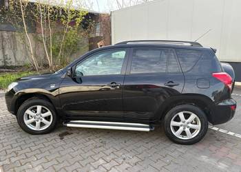 Totoya Rav4 D-4D wersja PREMIUM bogate wyposażenie stan bardzo dobry