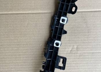 TOYOTA YARIS IV ŚLIZG ZDERZAKA LEWY TYŁ  52576-K0020