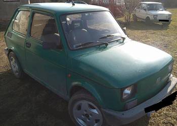 Fiat 126p Maluch uszkodzony