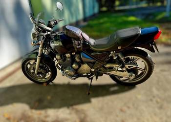 Motocykl Kawasaki Zephyr 550
