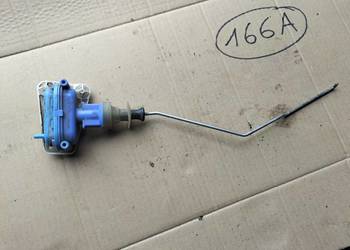 POMPKA ZAMKA DRZWI  AUDI 80 90 B3 B4