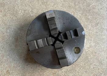 Uchwyt tokarski 4-szczękowy 160 mm. BISON BIAL