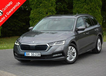 Škoda Octavia Fv23% Radar ACC Virtual Navi Ledy LaneAssist ParkAssist Alu1…