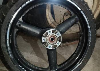 KOŁO FELGA OBRĘCZ PRZEDNIA SUZUKI BANDIT GSXF GSF 600 750