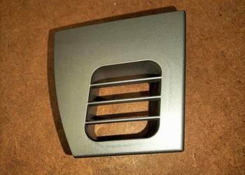 Kratka nawiewu w desce rozdzielczej z prawej strony BMW E65 E66