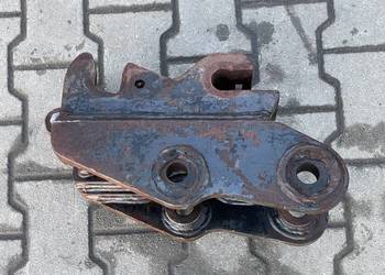 Szybkozłącze minikoparki 30mm średnica sworzeń (501)