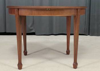 Stylowy okrągły stół rozkładany na zwężanych nogach, Kondor