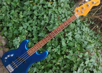 Gitara basowa Climax leworęczna