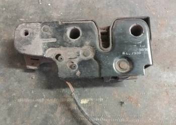 ZAMEK MASKI POKRYWY SILNIKA 3C0 823 509c