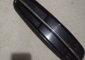 Zaślepka kratka atrapa halogenu zderzaka przód prawa Audi A3 8P 08-12 r