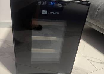 Lodówka na wino 12 butelek