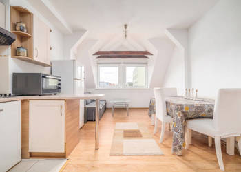 Dwupoziomowe przy Wałach Chrobrego 80 m²