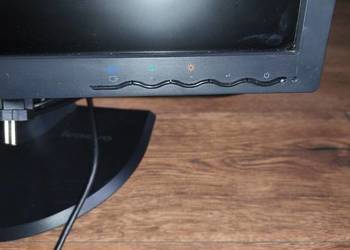 Monitor Lenovo 21 cali