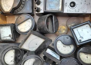 Stare mierniki woltomierze amperomierze z czasów PRL duży zestaw retro