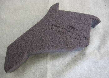 8Y0864237 Audi A3 8Y Wygłuszenie błotnika lewego. Nowe Oryginalne