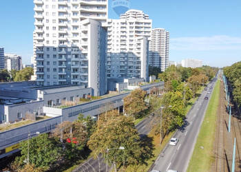 Sklep usługi witryna Chorzowska •miejsca postojowe