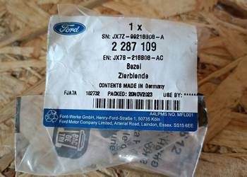 FORD FOCUS 18- ZAŚLEPKA KLAMKI DRZWI PRZEDNICH I TYLNYCH JX7B-218B08-AC