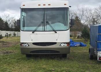 Kamper Forest River Georgetown 346DS – USA Class A, V10, 2002 r