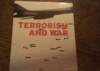 Terrorism And war. Zinn. Po angielsku!