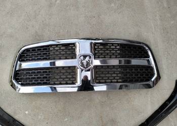 Atrapa  -  Gril  - DODGE RAM