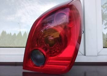Nissan Primera P12 hatchback HB lampa tył tylna prawa