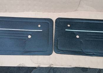 Fiat 126p ST boczki drzwi z chromowanymi listwami I seria stary typ P+L