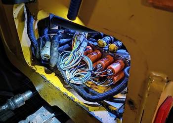 PHS komputer hydrauliki CAT TH 330B 360B 220 rozdzielacz Caterpillar