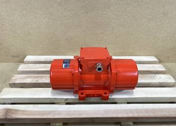 elektrowibrator / silnik wibracyjny 0,3kW 1500obr.