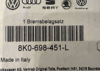 Klocki hamulcowe OE 8K0698451L