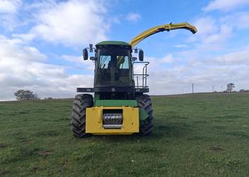 Sieczkarnia do kukurydzy jochn deere 6910 4x4 Sieczkarnia do kukurydzy jochn deere 6910 4x4