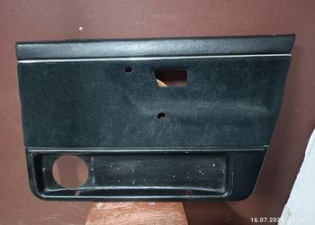 Boczki czarne Golf MK2 5D