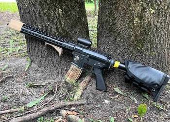 Replika ar16 od Specna Arms