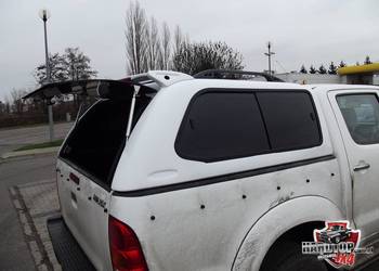 Zabudowa Toyota Hilux Hardtop 11